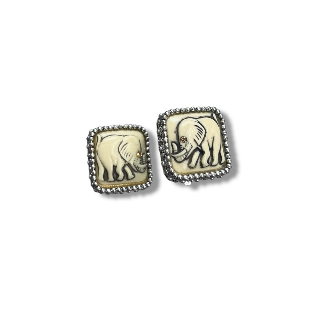 Vintage Tribal Carved Bone Elephant Jewelry Set - Picture 8 of 9